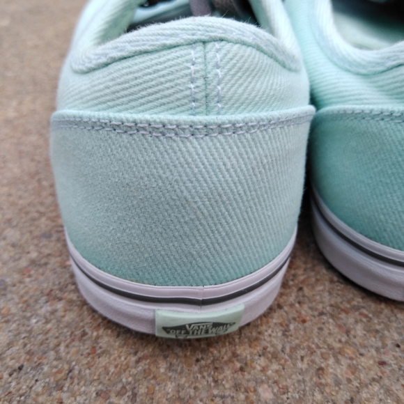 Vans women's Mint Green Sneakers - Picture 4 of 10